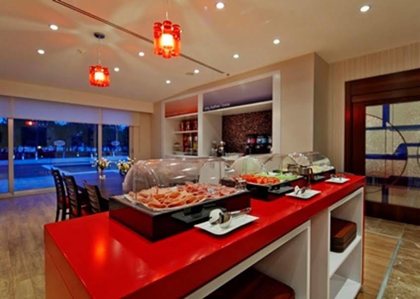 Hotel Hampton By Hilton Kahramanmaraş Esterno foto